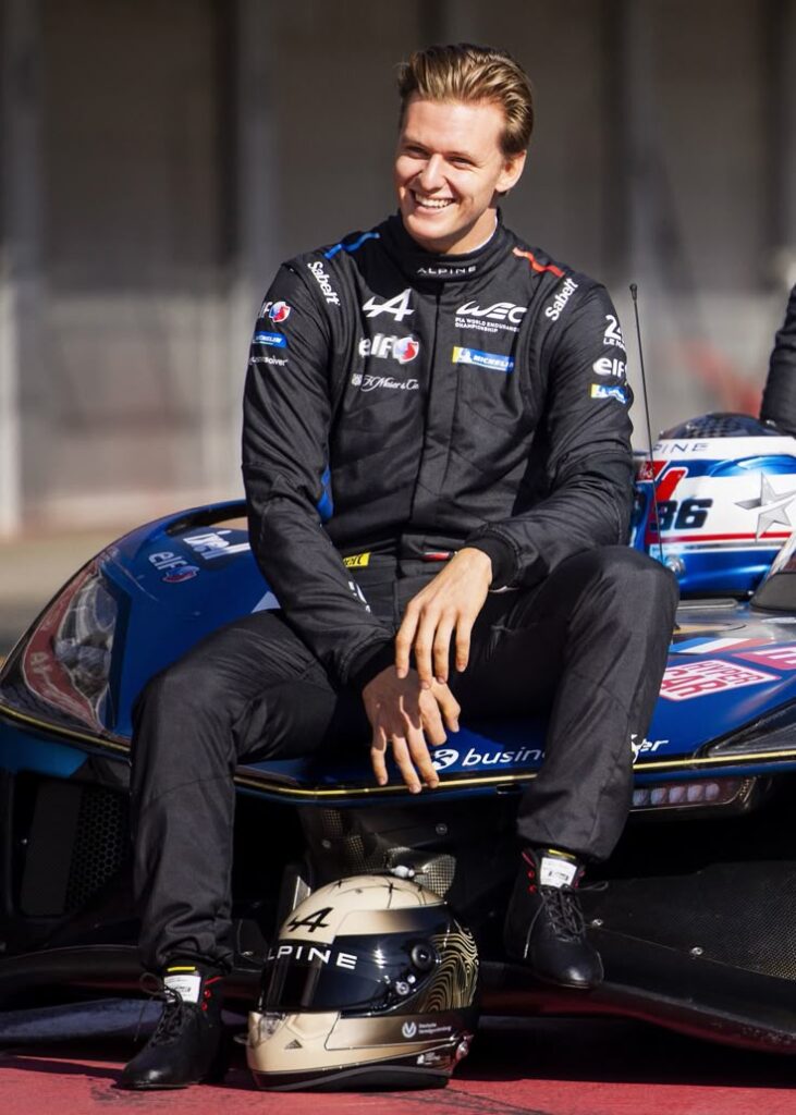 ميك شوماخر، نجل أسطورة الفورمولا 1 مايكل شوماخر - مصدر الصورة: Pinterest