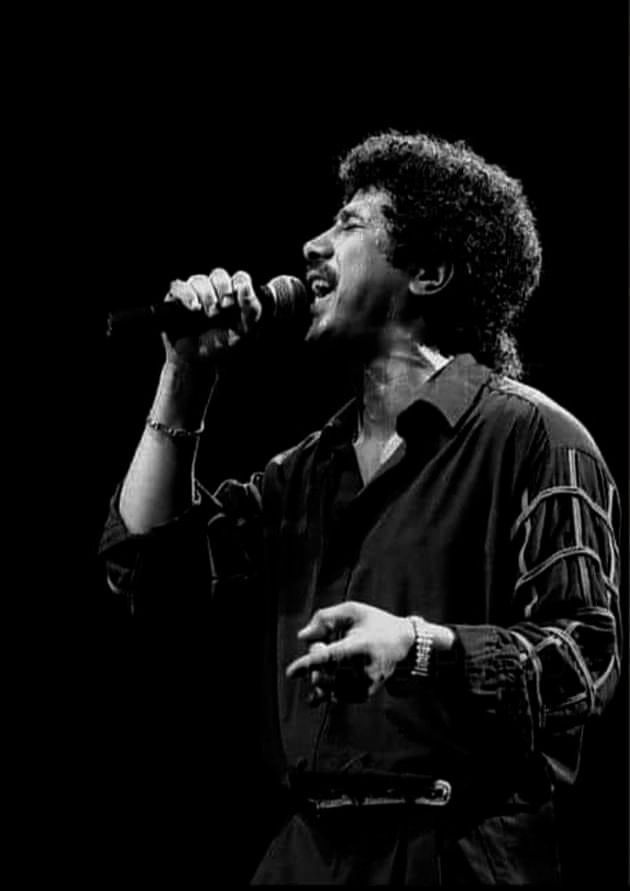 الشاب خالد: ملك الراي الذي حمل الموسيقى إلى العالمية - مصدر الصورة: Pinterest